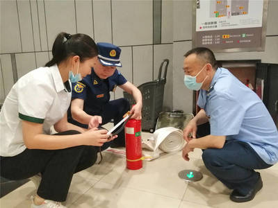 鄂州消防聯(lián)合多部門開(kāi)展 &ldquo;雙隨機(jī)一公開(kāi)&rdquo;監(jiān)管抽查 全力優(yōu)化消防營(yíng)商環(huán)境